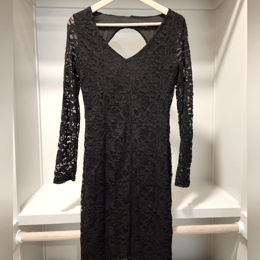 Marina lace dress